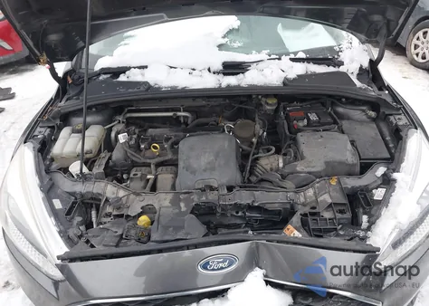 2016 Ford Focus Se z USA, uszkodzony, nr VIN 1FADP3F2XGL269144